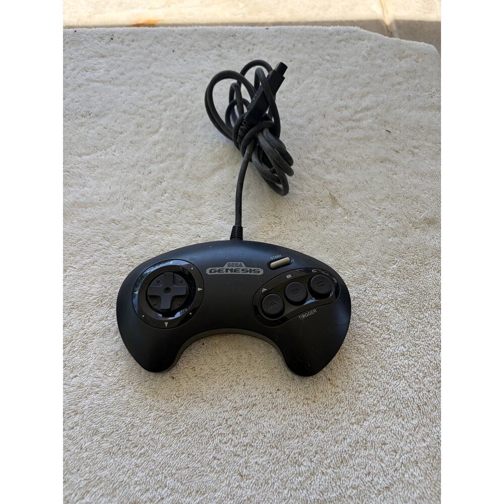 Official Sega Genesis 3 Button Controller Original Model 1650-Preowned